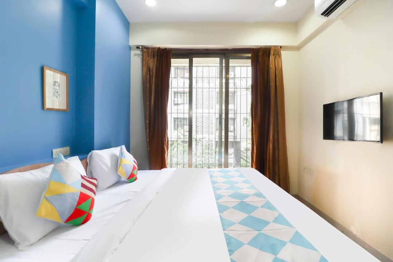 Kochi Oyo 79233 Hotel Hive Stays מראה חיצוני תמונה